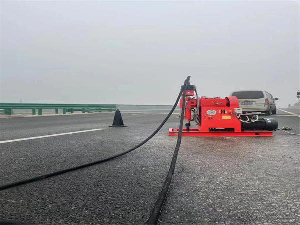 恩施马路路基路面开裂下沉注浆加固灌浆